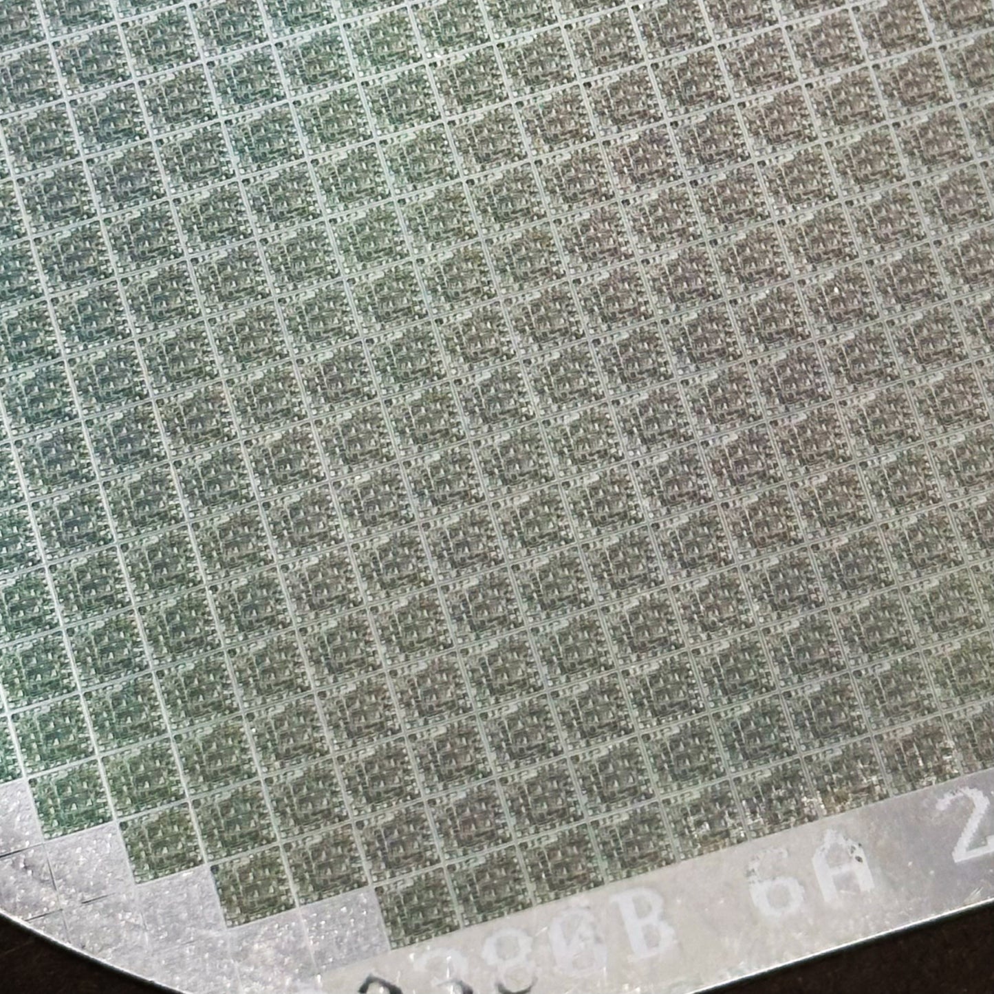 100mm (4 Inch) Silicon Wafer - Master Collection Framed Silicon Wafer with Packaging (SN# P24-00006-A)