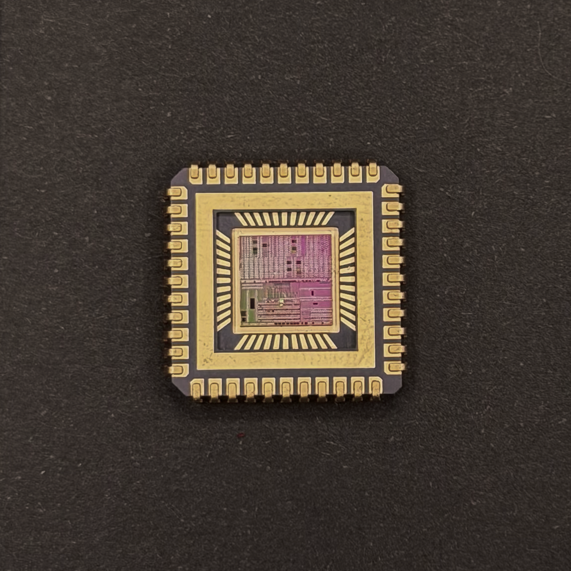 Silicon Masters evolution wafer 100-200mm framed additional angle