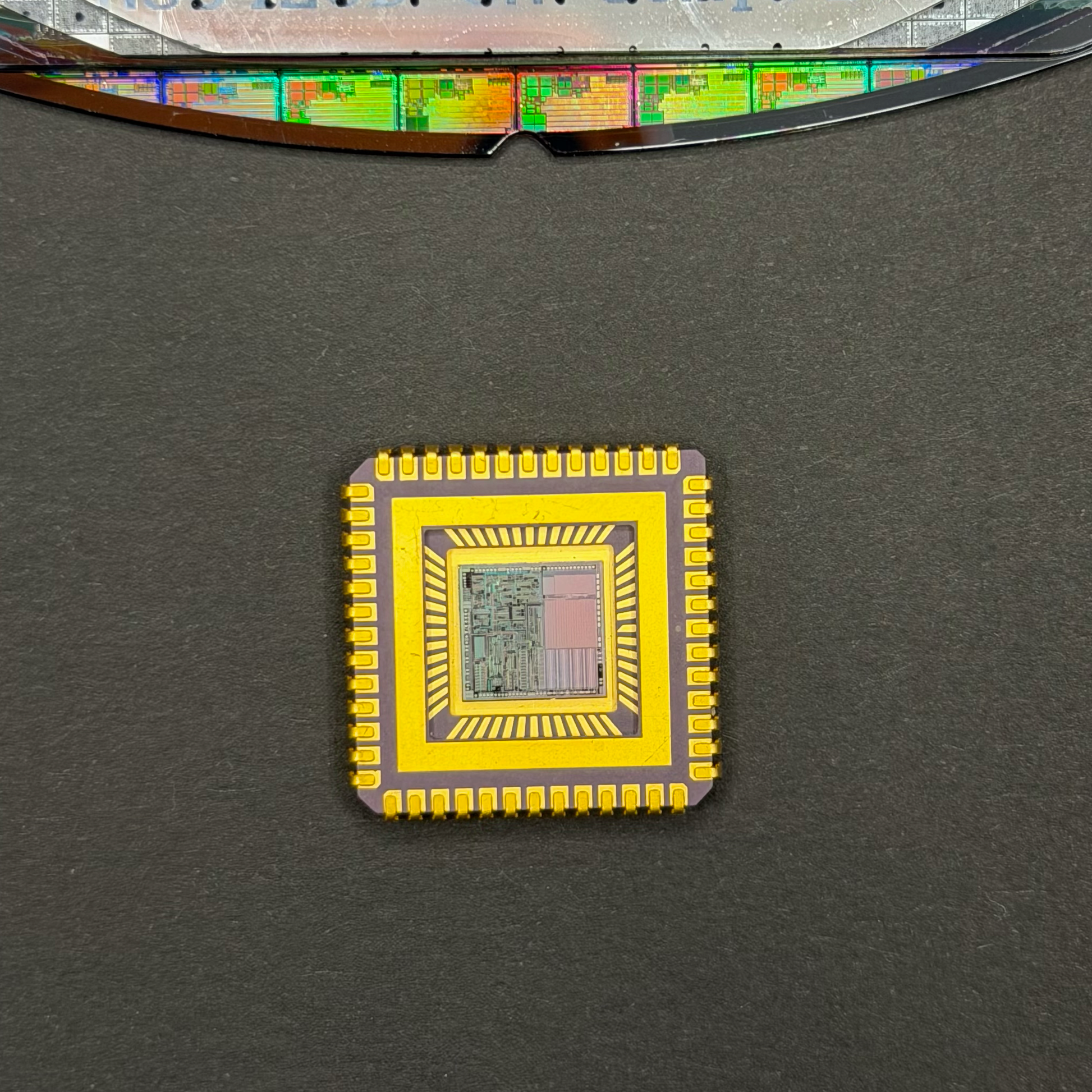 Silicon Masters evolution wafer 100-300mm framed corporate gift additional detail