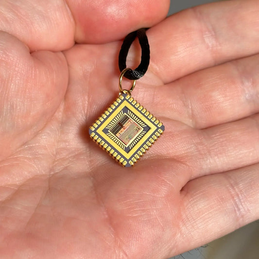 LifeUntainted 17mm IC chip pendant necklace upcycled semiconductor jewelry gold plated Silicon Masters
