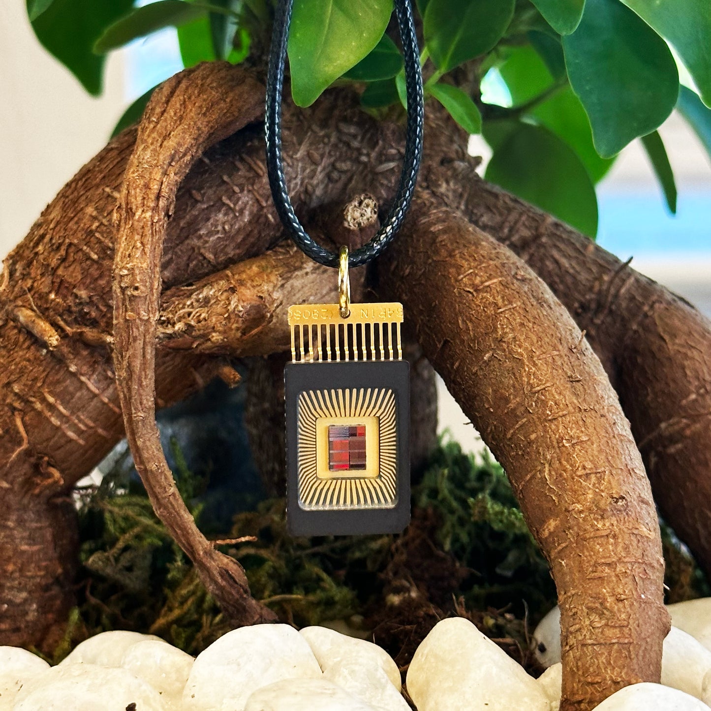 Cirque Oro Pendant Necklace with IC chip (Recycled from IC packaging and IC wafers)