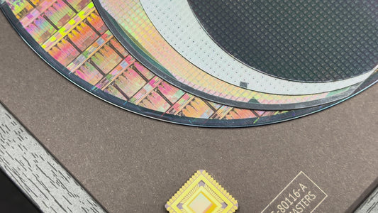 Framed Silicon Wafer Evolution Display 100-200mm Wafers – Tech Corporate Gift